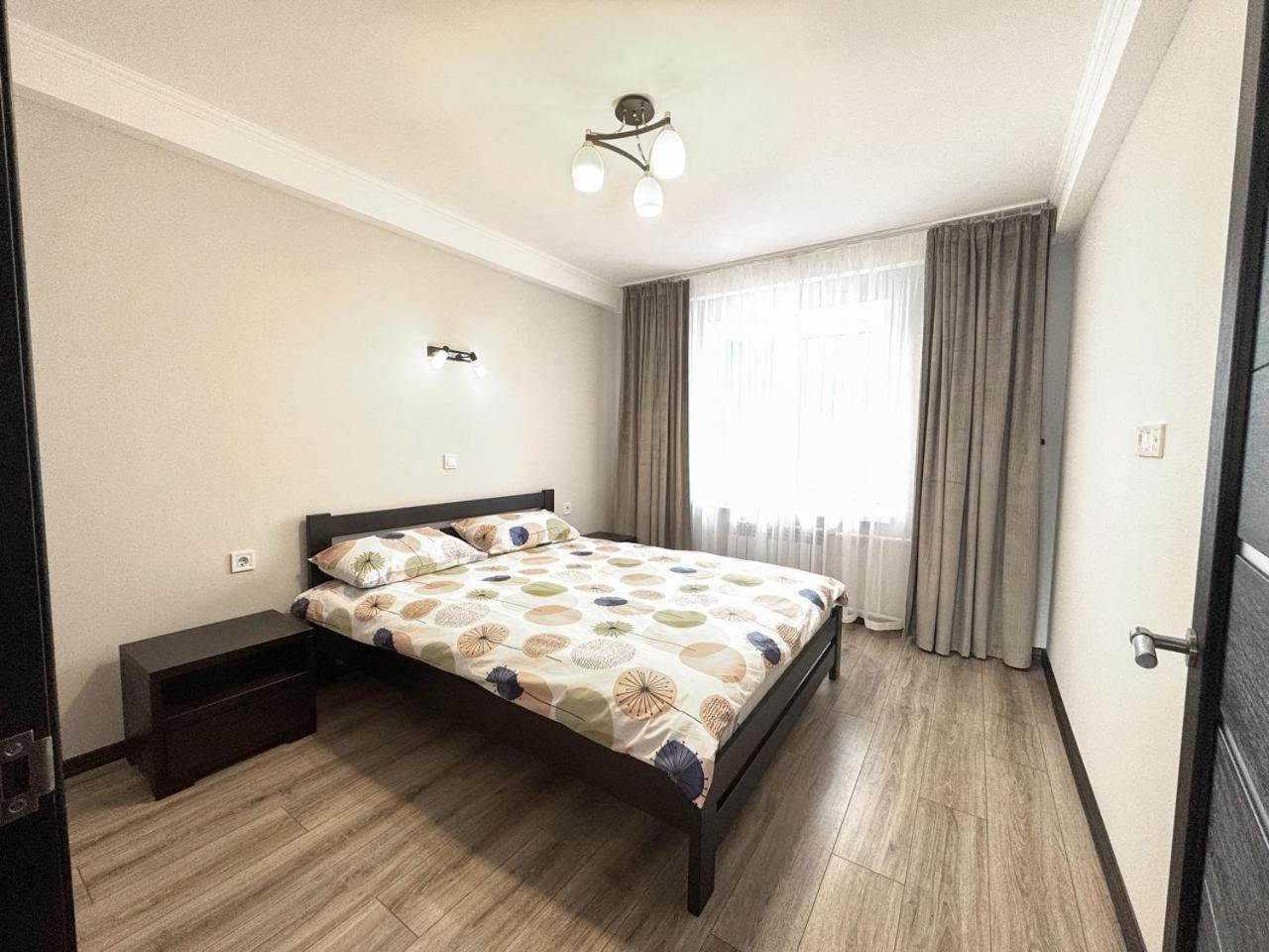 Artal Apartment On Obolonskyi Avenue 16A, 2 Bedroom Kiev Ngoại thất bức ảnh