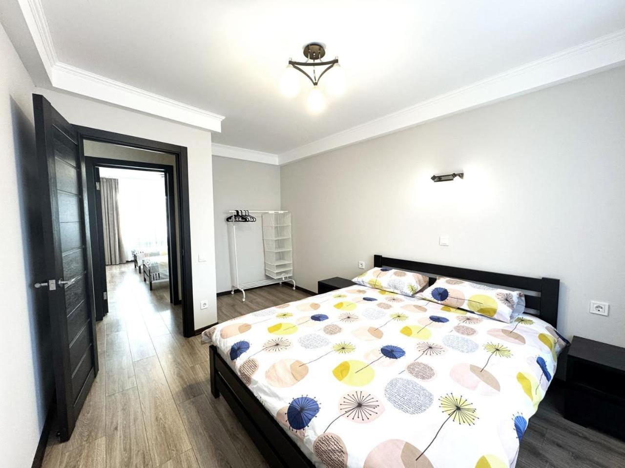 Artal Apartment On Obolonskyi Avenue 16A, 2 Bedroom Kiev Ngoại thất bức ảnh