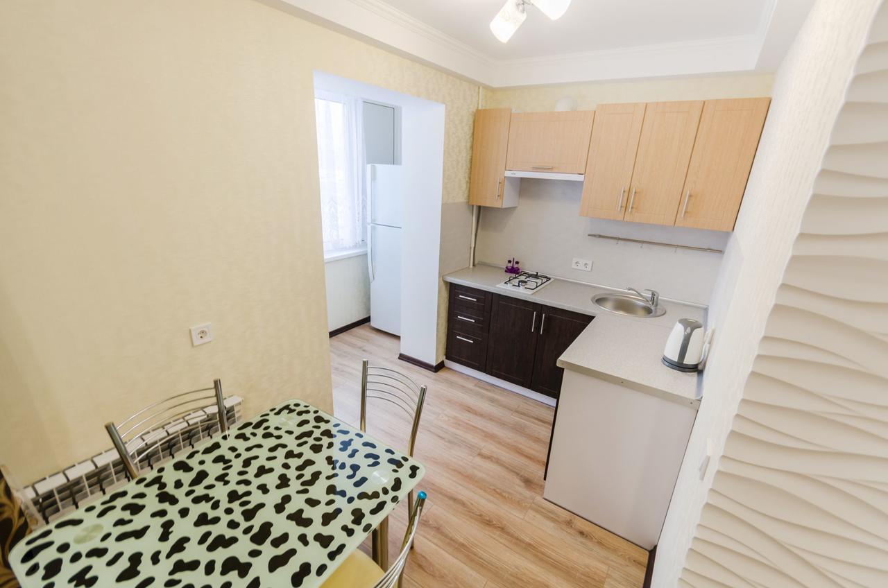 Artal Apartment On Obolonskyi Avenue 16A, 2 Bedroom Kiev Ngoại thất bức ảnh