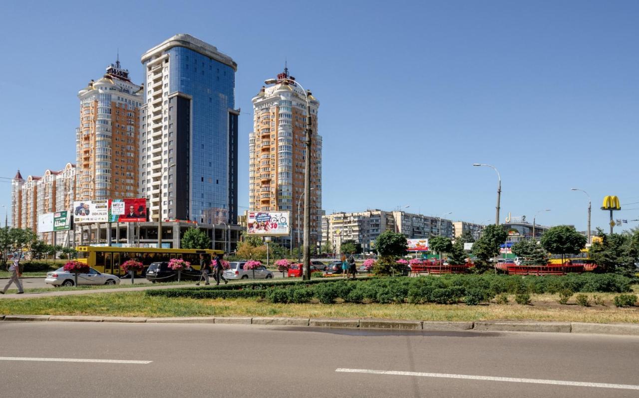 Artal Apartment On Obolonskyi Avenue 16A, 2 Bedroom Kiev Ngoại thất bức ảnh